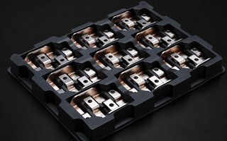 Bandeja reutilizable para busbar